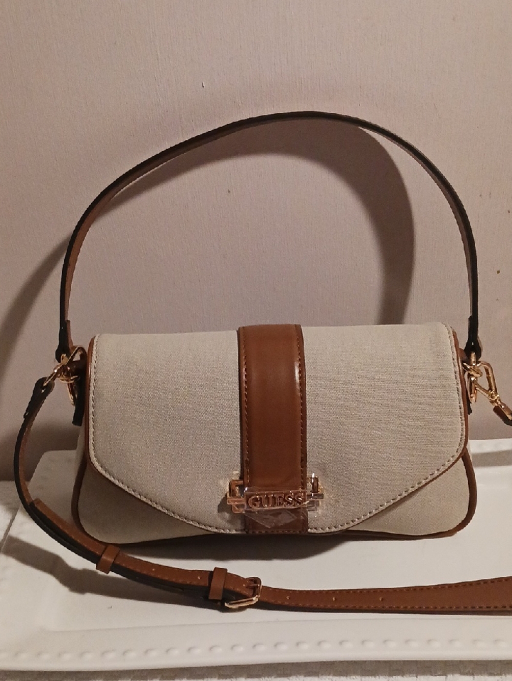⚜️GUESS ⚜️Beige Canvas Crossbody Bag with Brown Leather Look Trim